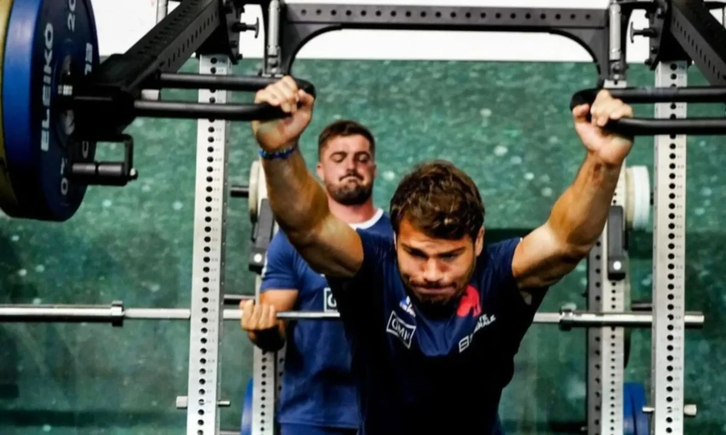 l'alimentation d’Antoine Dupont pour soutenir sa musculation